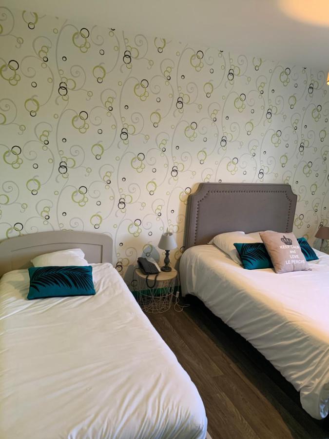 Logis-Hotel Restaurant Auberge Les Vallees Du Perche Vichères Zewnętrze zdjęcie